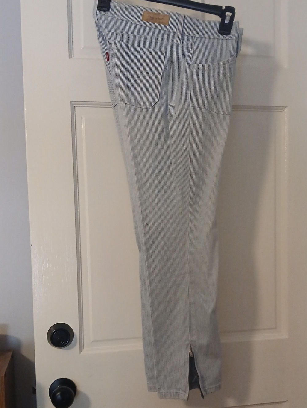 LEVI'S Striped Slim Leg Pants with Back Pockets